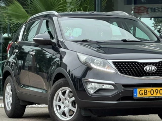 Kia Sportage Kia Sportage 1.6 GDI DynamicLine 2015 Nette auto Navi Clima - afbeelding nr 13