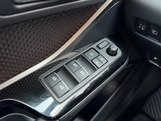 Toyota C-HR Toyota C-HR 1.8 Hybrid Premium - camera - navi - afbeelding nr 18