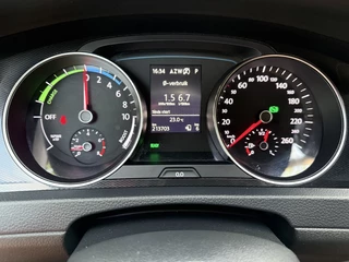 Volkswagen Golf Volkswagen Golf 1.4 TSI GTE - afbeelding nr 11