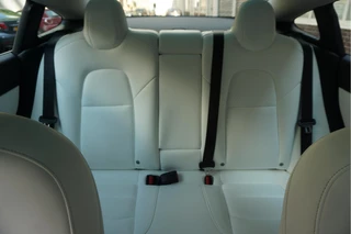 Tesla Model 3 Tesla Model 3 Performance AWD 75 kWh Long Range | Liefhebbersconditie | 464pk | Origineel Nederlands Dealer onderhouden | Carbon Spoiler | Premium Audio | 20inch - afbeelding nr 44