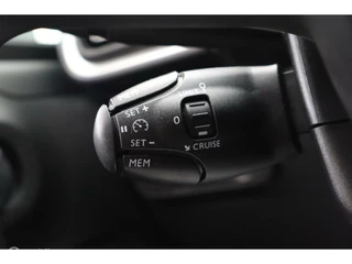 Citroën C3 Citroen C3 1.2 PureTech C-Series climate control | carplay navigatie | cruise control - afbeelding nr 19