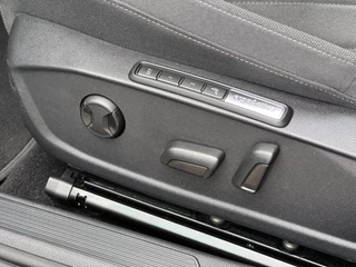 Volkswagen Golf Volkswagen GOLF 1.5 TSI 150PK IQ LED ACC Pano Carplay Navi - afbeelding nr 18