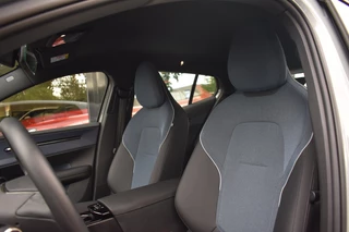 Volvo EX30 Volvo EX30 Extended Range Core 272pk/69kWh | Climate | Camera - afbeelding nr 4