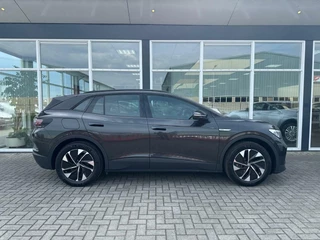 Volkswagen ID.4 Volkswagen ID.4 Pro 77 kWh | Voorklimatisering | Stoelverwarming | Stuurwielverwarming | Camera voor/achter | LED | Adaptive Cruise Control | Apple Carplay/Android Auto | Rijstrooksensor | Trekhaak | - afbeelding nr 16