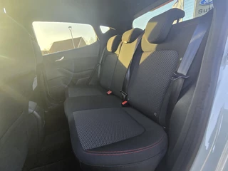 Ford Fiesta Ford Fiesta 1.0 EcoBoost Hybrid ST-Line X | Adaptive cruise control | Winter Pack | Dodehoeksensoren | Full-LED koplampen | Achteruitrijcamera | Draadloze telefoonlader | Privacy glass - afbeelding nr 14