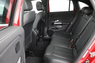 Mercedes-Benz GLA Mercedes-Benz GLA-klasse 250e Business Solution Luxury Limited | Panoramadak | Adaptive cruise | Trekhaak | Leder | Stoelverwarming | Matrix LED | Memory | Camera | Navigatie | Park Assist | Sfeerverlichting - afbeelding nr 7