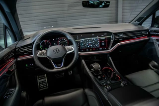 Volkswagen Touareg Volkswagen Touareg R 3.0 TSi eHybrid 4MOTION | Nieuw | Alle opties | Panodak | Dynaudio | Massage | Trekhaak | 22 inch | 5 jaar garantie | - afbeelding nr 4