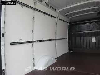 Iveco Daily Iveco Daily 35S21 210PK 3.0L Automaat 2025 model L2H2 Trekhaak Tacho ACC LED CarPlay Velgen Camera 12m3 Airco Trekhaak - afbeelding nr 8