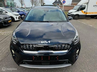 Kia Niro Kia Niro 1.6 GDi PHEV DynamicPlusLine  55km volledig electrisch rijden  Hierna hybride , Navigatie , Camera , Parkeerhulp voor & achter , Diep donker blauw metaallak , fabrieks garantie - afbeelding nr 8