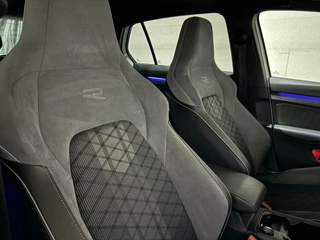 Volkswagen Golf Volkswagen Golf 1.5 eTSI 3x R-Line Pano Carplay Sfeer ACC NAP - afbeelding nr 23