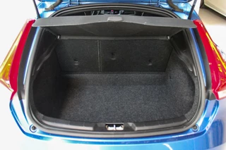 Volvo V40 Volvo V40 2.0 D3 Business Sport PANO| R DESIGN - afbeelding nr 15