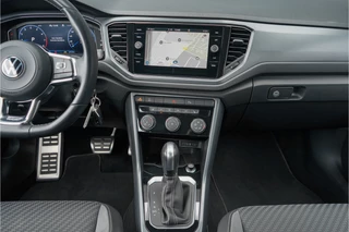 Volkswagen T-Roc Volkswagen T-Roc Cabrio 1.5 TSI R-Line ACC CarPlay Virtual Cockpit 18