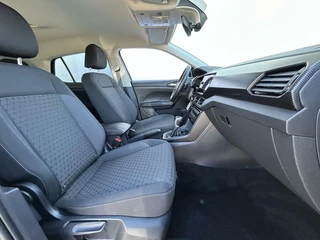 Volkswagen T-Cross Volkswagen T-Cross 1.0 TSI Life NAVI + CAMERA + DIGITAAL DASHB. I STOEL V.W. I CLIMA - afbeelding nr 31
