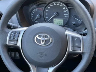 Toyota Yaris Toyota Yaris 1.0 VVT-i Comfort | AIRCONDITIONING | BLUETOOTH | LICHTMETALEN VELGEN - afbeelding nr 14