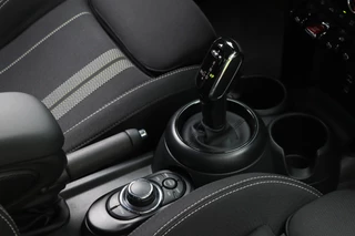 MINI Cooper S LED/Navi+/Keyless/Camera/Virtual Cockpit/Apple CarPlay/DAB - afbeelding nr 24