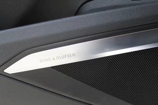 Audi e-tron Audi e-tron e-tron 55 quattro/trekhaak/RSstoelen/360cam/Pano - afbeelding nr 17