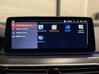 BMW 5 Serie HEAD-UP/LASER/ACC/TREKHAAK/360CAMERA/ALCANTARA/KEYLESS/SHADOW-LINE/DRIVING ASS PRO/SFEER/STUUR+STOELVERWARMING/LIVE COCKPIT/M-AERODYNAMIC/SOPHISTOGRAU/VOLLEDIG BMW DEALER HISTORIE - afbeelding nr 27