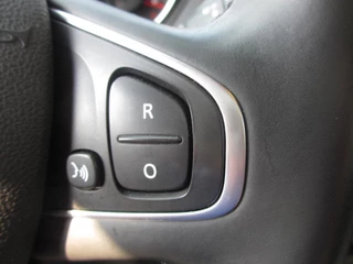 Renault Captur Renault Captur TCe 150PK EDC Intens / Navi / Camera - afbeelding nr 15