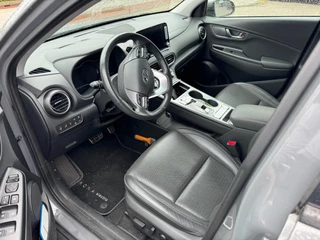Hyundai Kona Hyundai Kona EV Premium 64 kWh 204pk Full Leder | Adaptieve Cruise | Achteruitrijcamera | Climate control | Grote Accu! - afbeelding nr 5