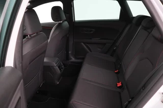 SEAT Leon SEAT Leon 1.5 TSI FR Intens | Trekhaak | Adaptive cruise |  Carplay | Camera | Sfeerverlichting | Full LED | Keyless | Navigatie | Sportstoelen - afbeelding nr 6