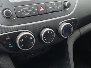 Hyundai i10 Zondag OPEN! - afbeelding nr 17