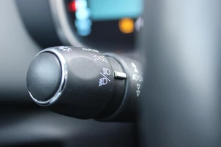 Citroën C5 Aircross Citroen C5 Aircross 1.6 Plug-in 225PK Hybrid BUSINESS | NAVIGATIE | APPLE CARPLAY/ANDROID AUTO | KEYLESS ENTRY/START | LED KOPLAMPEN | DODEHOEK DETECTIE | LICHTMETALEN VELGEN 18