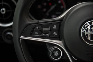 Alfa Romeo Stelvio Alfa Romeo Stelvio 2.0 Turbo Super Q4 4 nieuwe banden - afbeelding nr 16