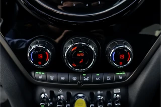 MINI Countryman Pano Leder Camera 19