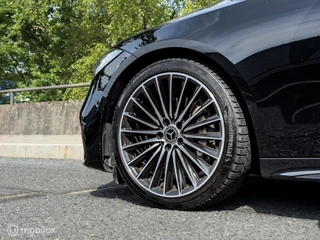 Mercedes-Benz C-Klasse Mercedes C-klasse C180 AMG Line | Pano | 19 inch | Leder - afbeelding nr 13