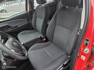 Toyota Yaris Toyota Yaris 1.0 VVT-i Access camera - afbeelding nr 7