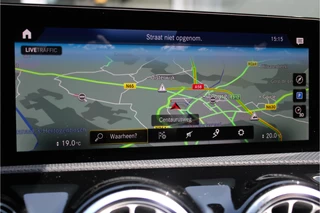 Mercedes-Benz A-Klasse Mercedes-Benz A-Klasse 180 AMG | Sfeer | Burmester | Dealer O.H. - afbeelding nr 17