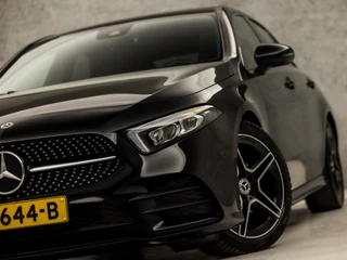Mercedes-Benz A-Klasse (SCHUIFDAK, GROOT NAVI, LEDER/ALCANTARA, STOELVERWARMING, WIDESCREEN, SPORTSTOELEN, CAMERA, GETINT GLAS, NIEUWSTAAT) - afbeelding nr 16