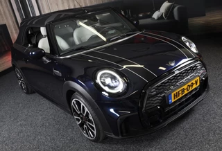 MINI Cooper Cabrio Mini Mini Cabrio 1.5 Cooper JCW Pakket / Aut / Navi / Cc / Leder / Digital Cockpit / Sfeerverlichting / Windscherm / Led / Pdc - afbeelding nr 21