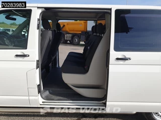 Volkswagen Transporter Volkswagen Transporter 150PK Dubbel Cabine Automaat L2H1 Navi Trekhaak Airco Cruise Parkeersensoren L2 DC Mixto Doka 4m3 Airco Trekhaak Cruise control - afbeelding nr 3