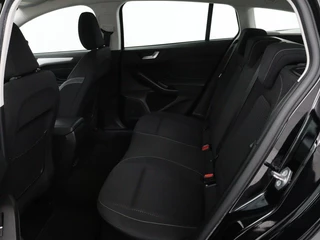 Ford Focus Ford Focus 1.0 EcoBoost Trend Edition Business | Carplay |  Navigatie | Cruise control | Parkeerhulp | Airco | Bluetooth | Lichtmetalen velgen - afbeelding nr 6