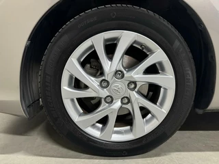 Toyota Auris Toyota Auris 1.8 Hybrid Executive Navi Cruise Camera Trekh. NAP - afbeelding nr 54