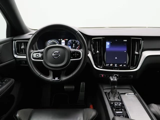 Volvo V60 Volvo V60 2.0 T4 R-Design | Stoelverwarming | Stuurwielverwarming | Lederen Bekleding | Automatische achterklep - afbeelding nr 7