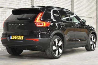 Volvo XC40 Volvo XC40 Recharge Ultimate 231pk/70kWh | Trekhaak | Allseason Banden - afbeelding nr 2