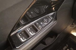 Kia e-Niro Kia e-Niro DynamicLine 64kWh -NAVI-ECC-CAM- - afbeelding nr 21