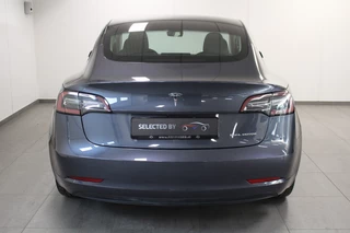 Tesla Model 3 - afbeelding nr 4