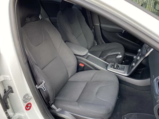 Volvo V40 Volvo V40 2.0 T2|Navigatie|Parkeersensoren|Digitaal Instrumentenpaneel - afbeelding nr 26