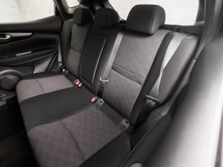 Nissan QASHQAI (PANORAMADAK, NAVIGATIE, 360 CAMERA, GETINT GLAS, SPORTSTOELEN, STOELVERWARMING, XENON, CRUISE, NIEUWE APK, NIEUWSTAAT) - afbeelding nr 15