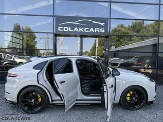 Porsche Cayenne Porsche Cayenne 3.0 e-Hybrid Coupé|Sportdesign|luchtvering - afbeelding nr 53