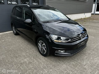 Volkswagen Touran Volkswagen Touran 1.2 TSI Comfortline  NAVI/CRUISE/PDC/STOELVER - afbeelding nr 3