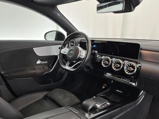 Mercedes-Benz CLA Mercedes-Benz CLA 180 d Business Solution AMG Aut. *PANO | WIDE-SCREEN-COCKPIT | FULL-LED | AMBIENT-LIGHT | LEATHER-MICROFIBRE | CAMERA | NAVI-FULLMAP | ECC | PDC | CRUISE | SPORT-SEATS | 18
