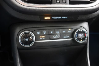 Ford Fiesta Ford Fiesta 1.5 TDCi Titanium - Carplay, Navi, Trekhaak - afbeelding nr 18