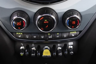 MINI Countryman MINI Countryman Mini 2.0 Cooper S E ALL4 Untamed Edition Pano/Leder/Camera/Head-up/Keyless/LED/ACC/HK/Elek. stoel+mem/18