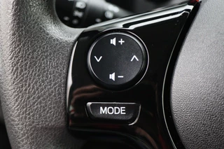 Toyota Aygo Toyota Aygo 1.0 VVT-i x-fun 5-Deurs, Airco, Cruise, Bluetooth, Elektrische Ramen, DAB, Xenon - afbeelding nr 31