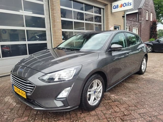 Ford Focus - 352472763-0