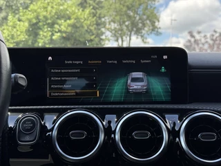 Mercedes-Benz CLA Mercedes-Benz CLA-klasse 180 Aut. Business Sol. | LED |  Navi | Camera | - afbeelding nr 24